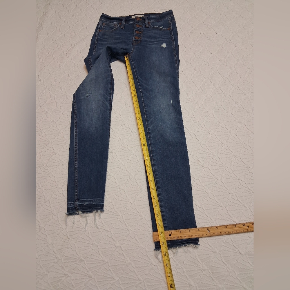 Madewell High Rise Distressed Blue Jeans Size 25 - Picture 9 of 17